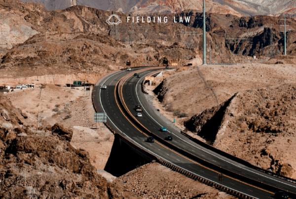 Car drivers on Arizona higway