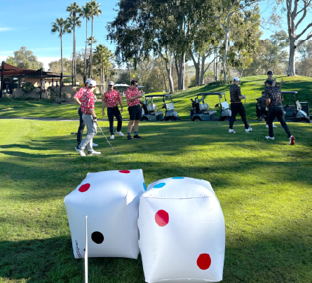 dice game plays at hole 10 of holiday hack